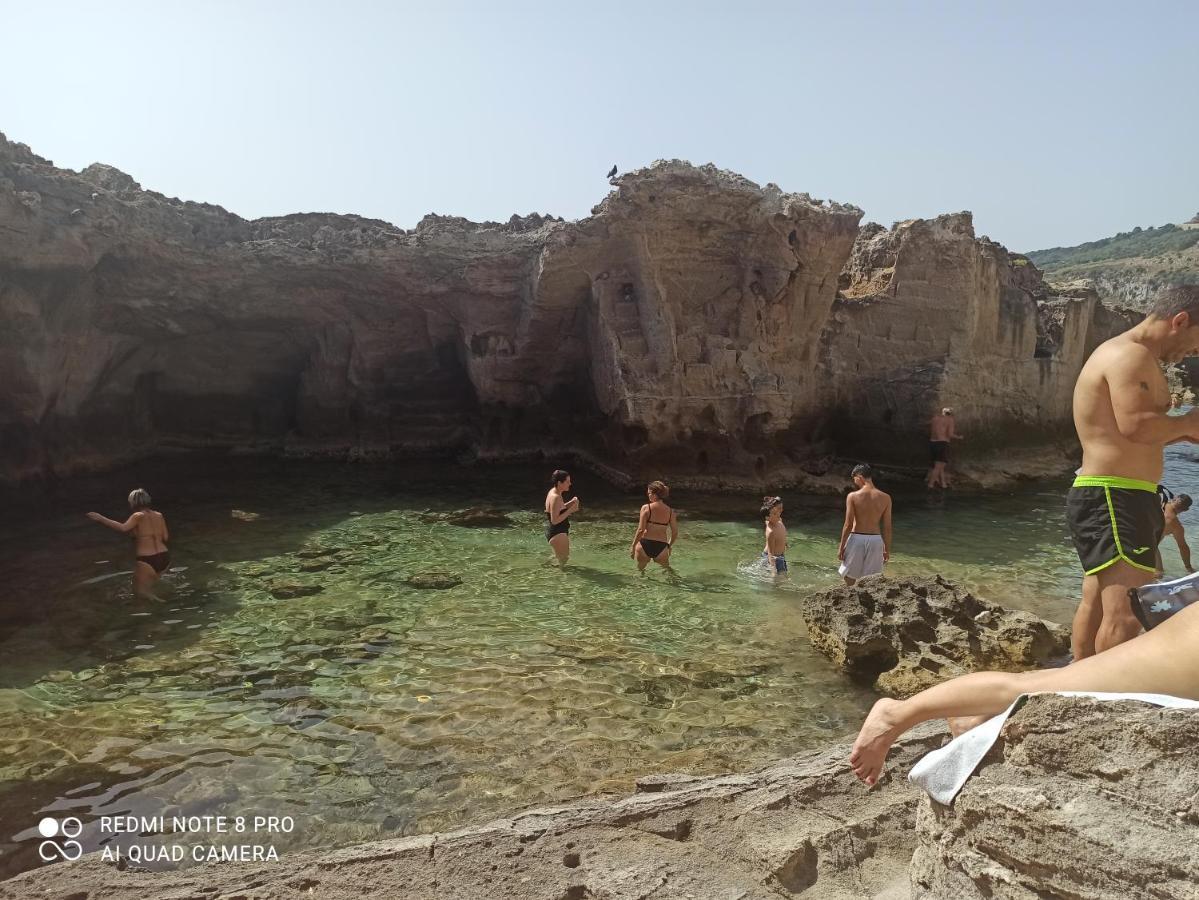 B&B Lu Sule Torchiarolo Bagian luar foto